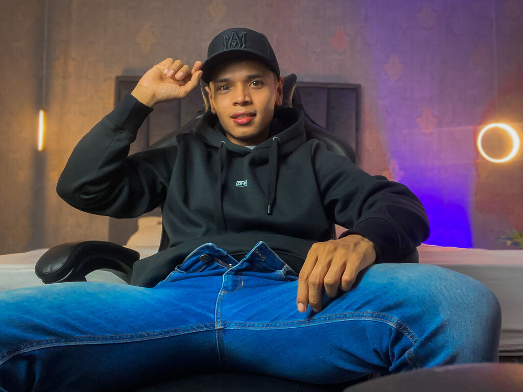 Perfil con Alejomontenegro - Imagen  n°1