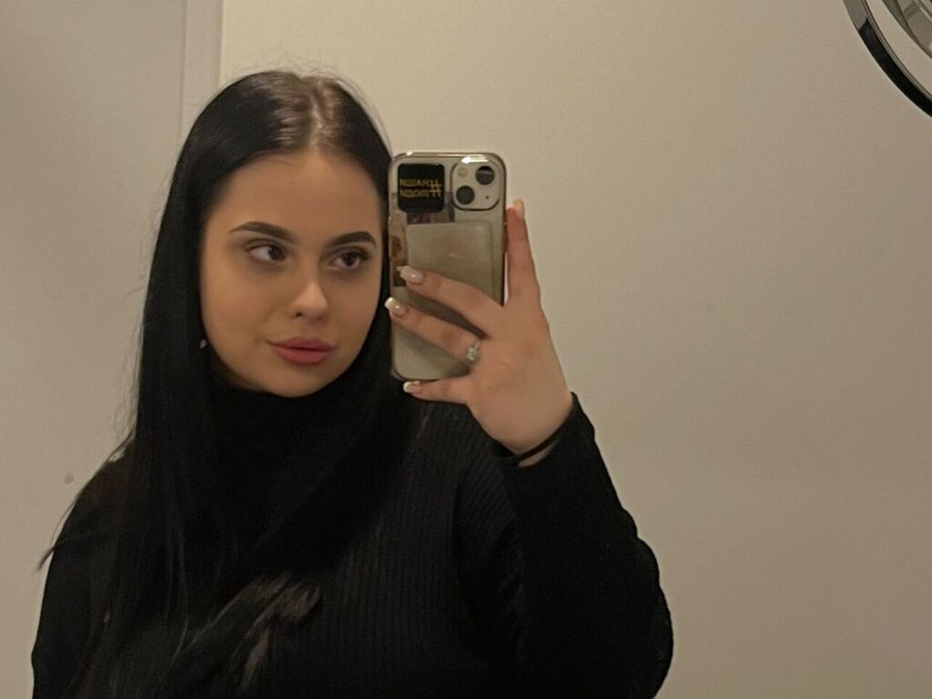 Aleksalorez's profile - Image n°1