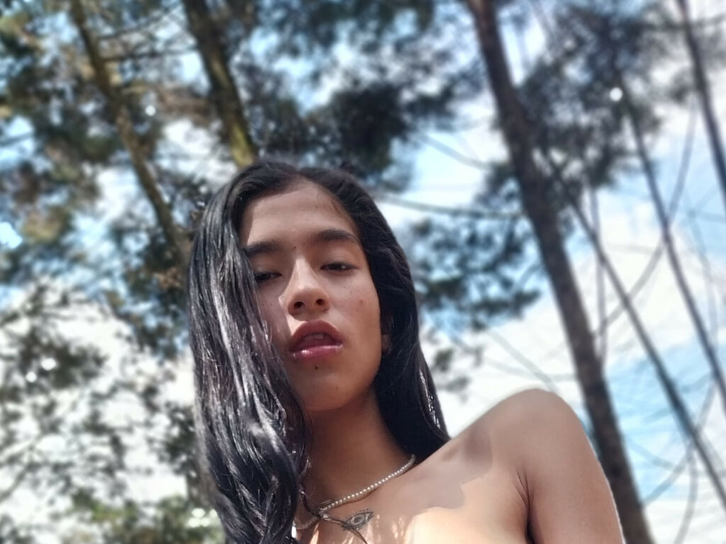 Alenahorizon's profile - Image n°0