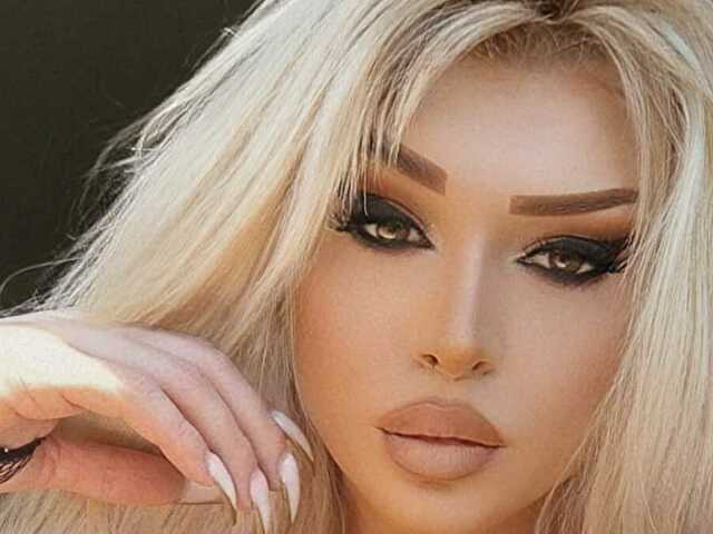 AlenaRios's profile - Image n°0