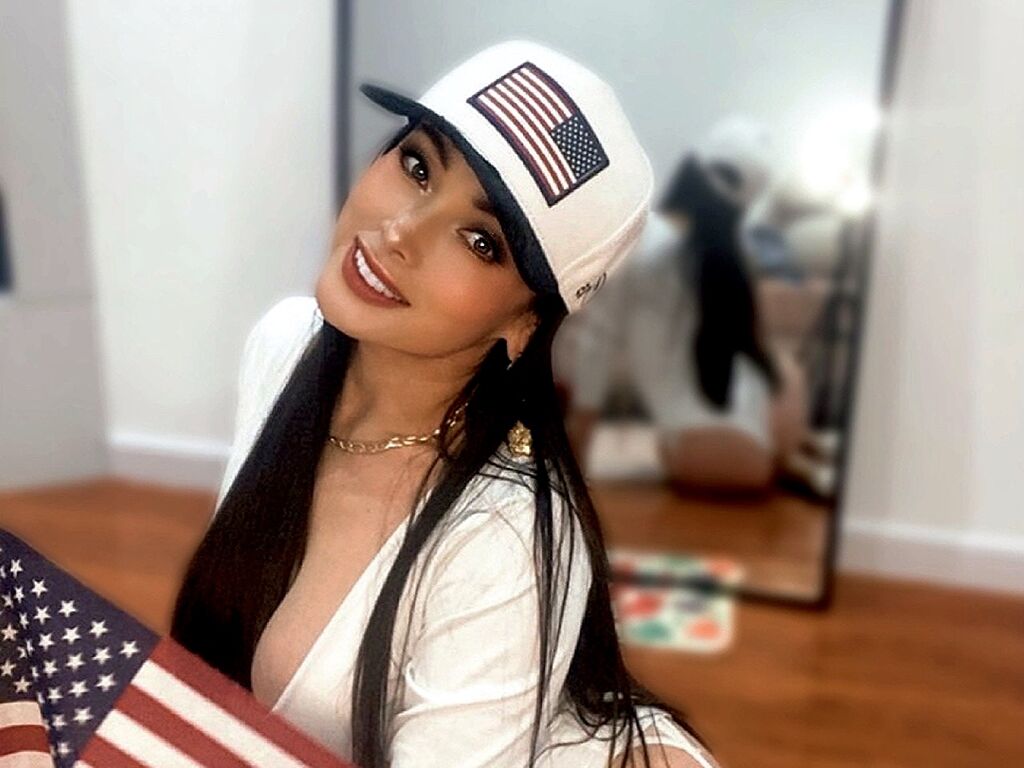 Aleskarousseau's profiel - Afbeelding n°1