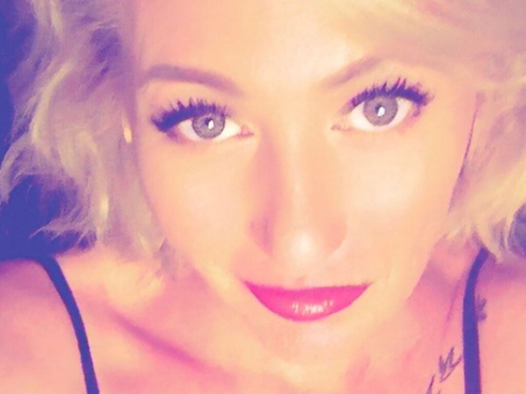 Alessabee's profile - Image n°1