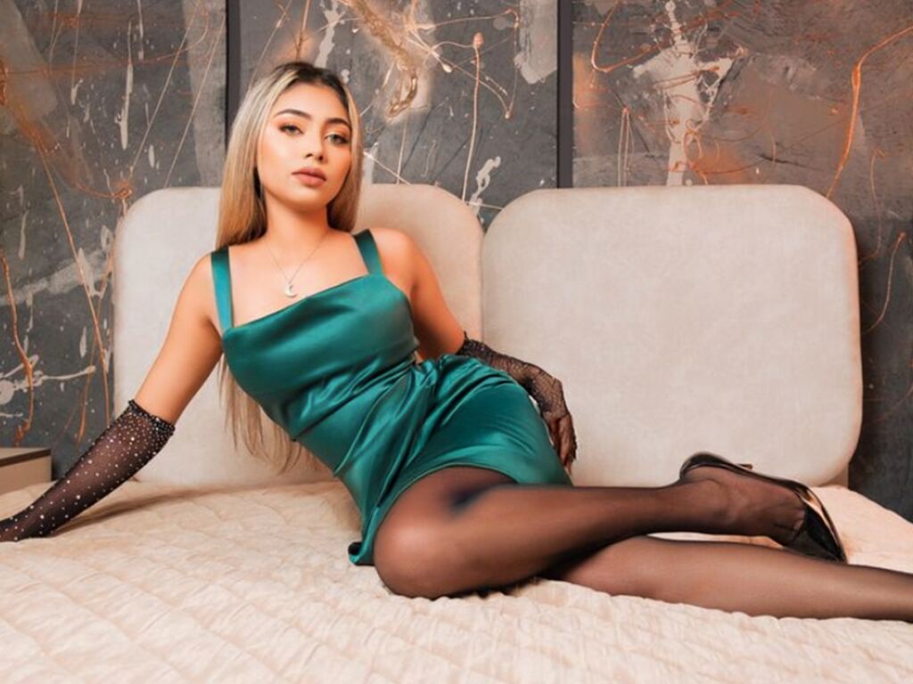 Alessandramonet's profile - Image n°2