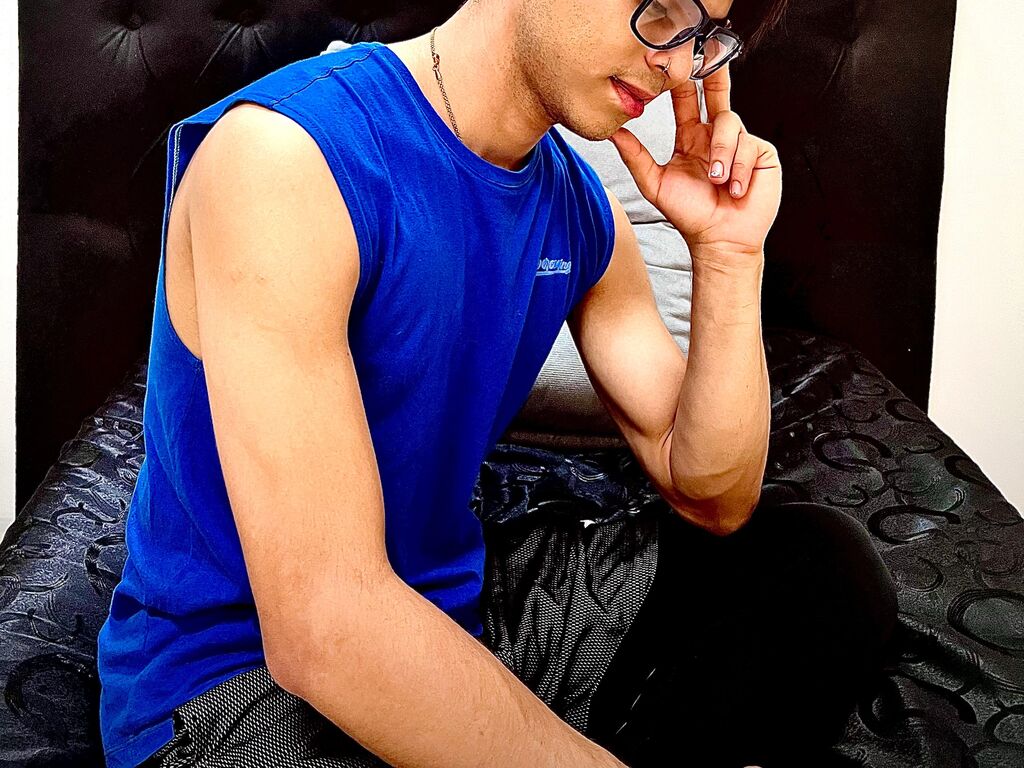 Alessandrocollin's profile - Image n°0