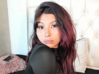 Sexo por webcam con Aletta_Lynn