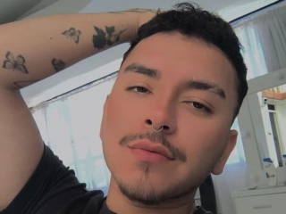 Alex_Montesco's Sexcam