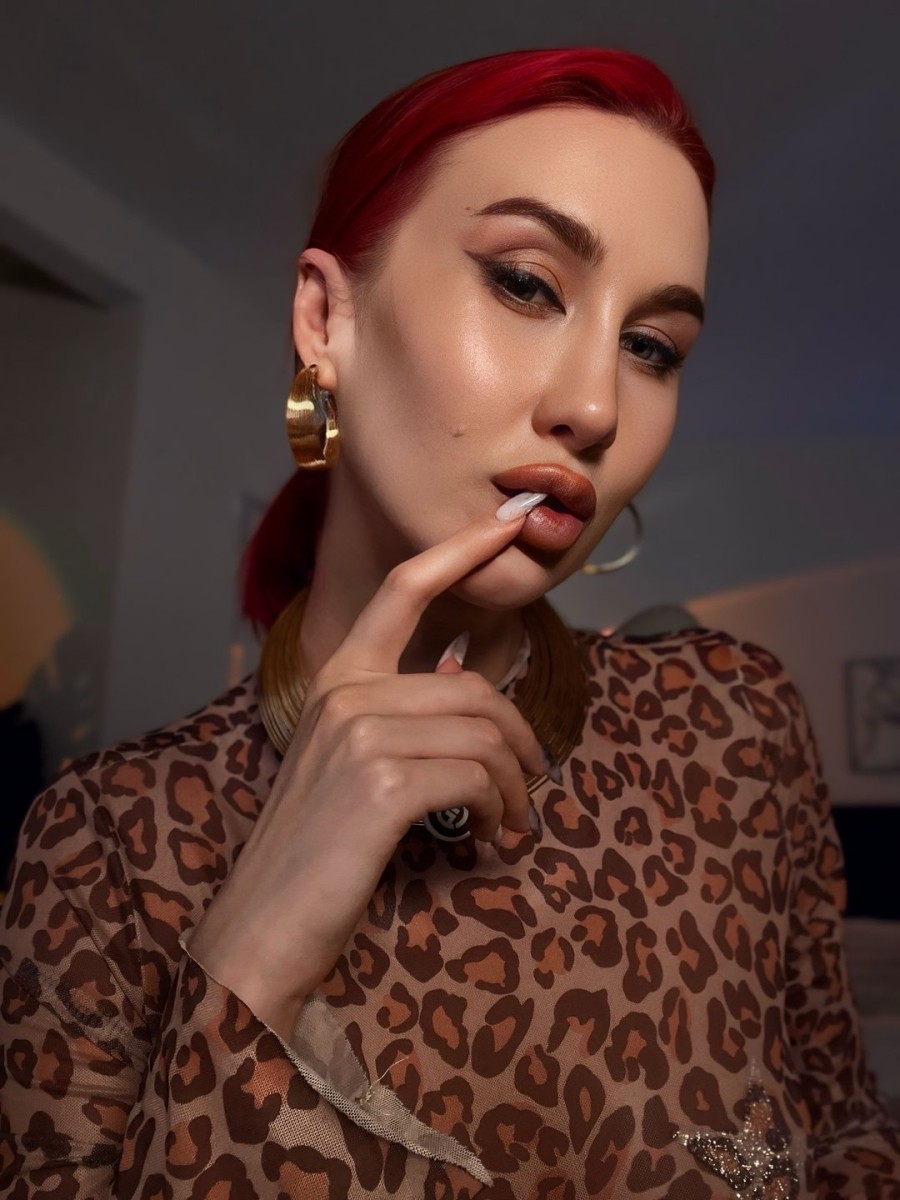 Perfil con Alexa_Aaa - Imagen  n°1