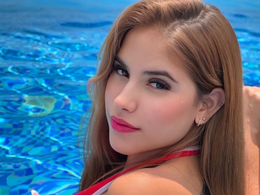 AlexaCooper's profile - Image n°1