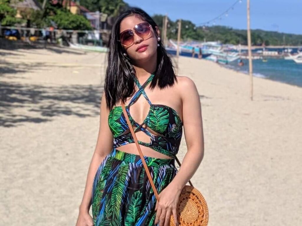 Alexamarie's profile - Image n°7