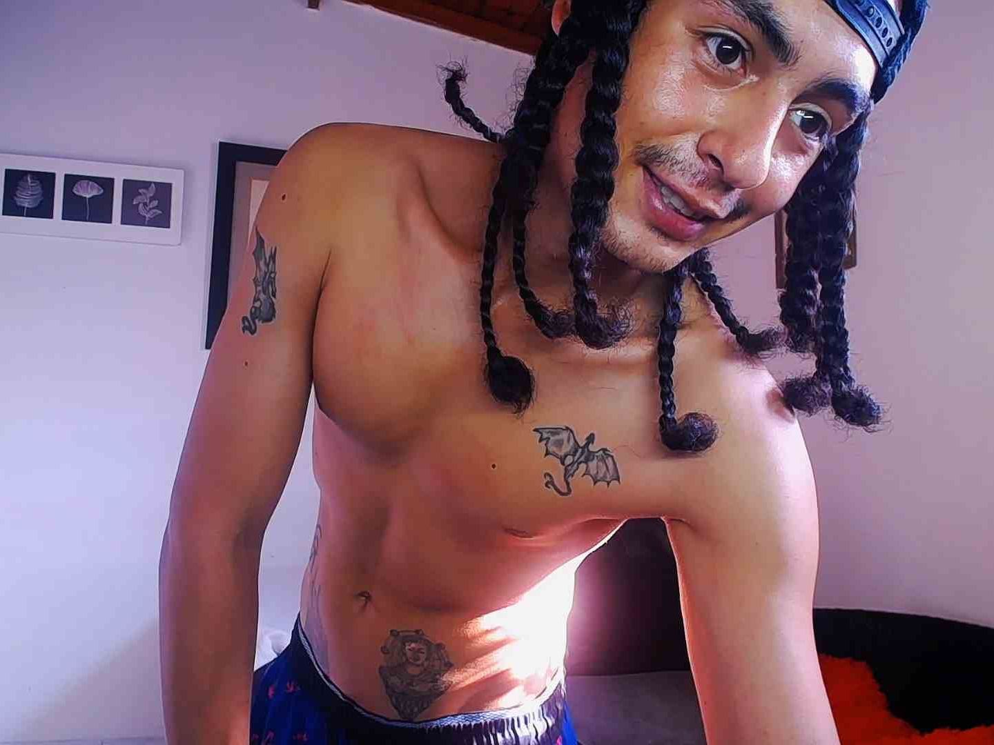 Alexander22's profile - Image n°2