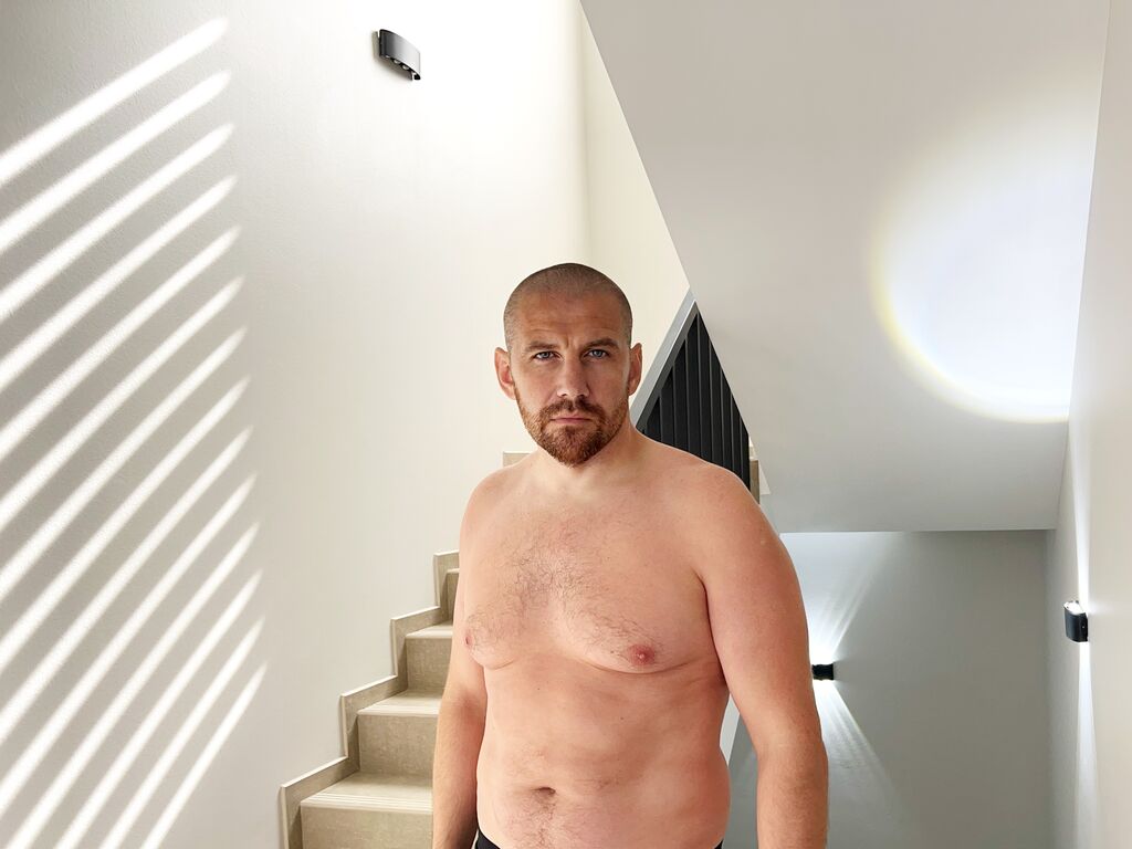 Alexanderson's profile - Image n°0