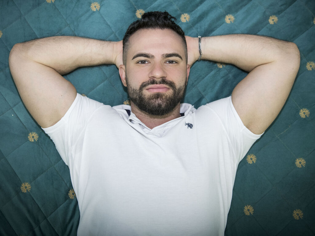 Alexandertruetop's profile - Image n°1