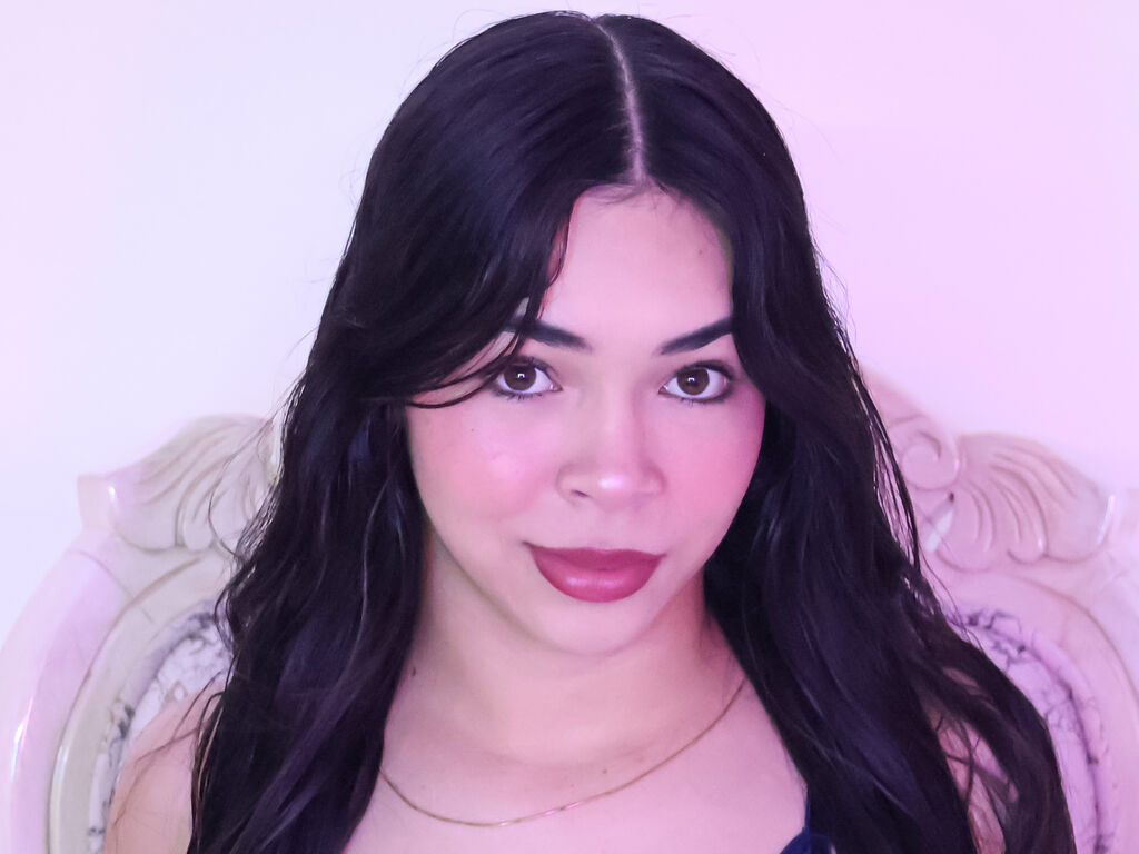 Alexanoor's profile - Image n°0