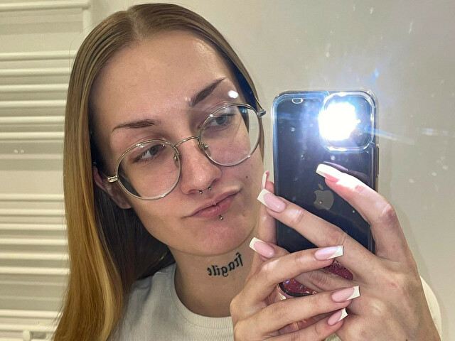 Profil de AlexaBoobs - Photo n°63