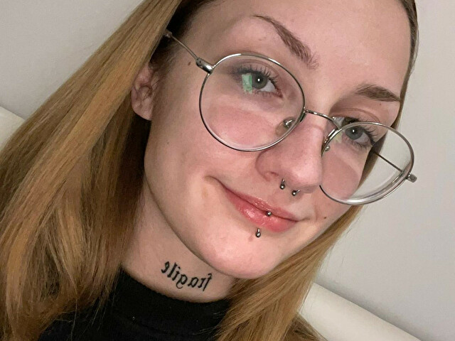 Profil de AlexaBoobs - Photo n°65