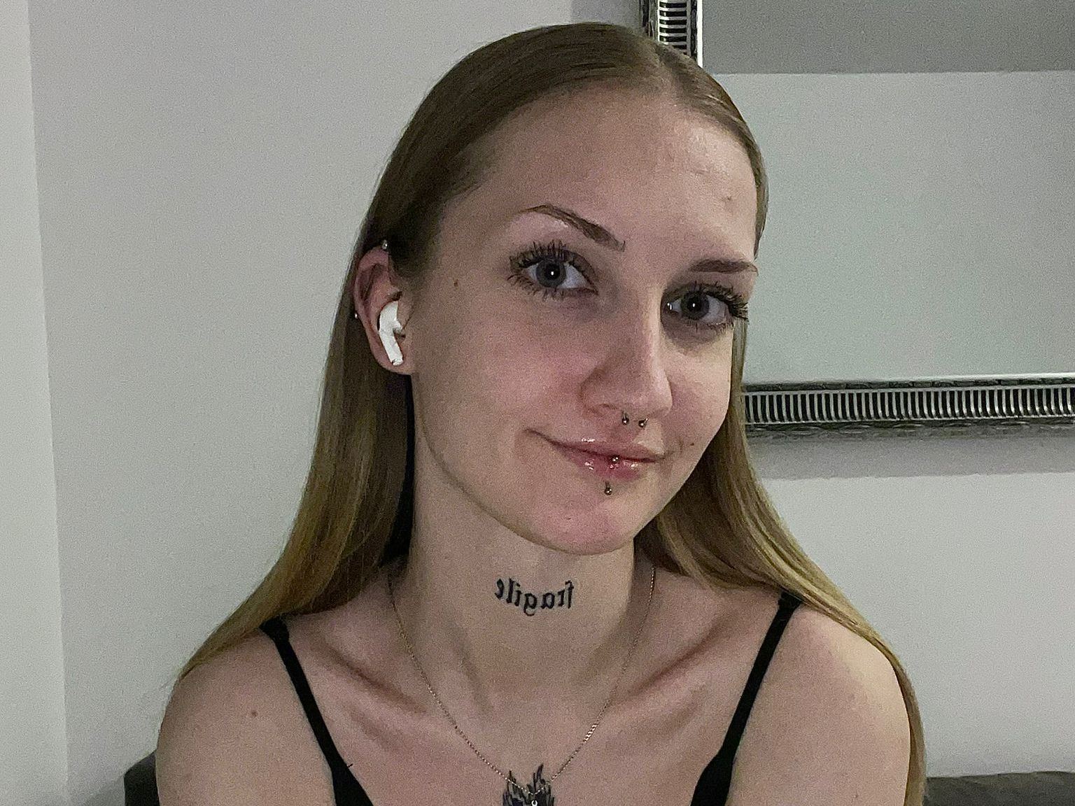 Alexasexpower's profile - Image n°2