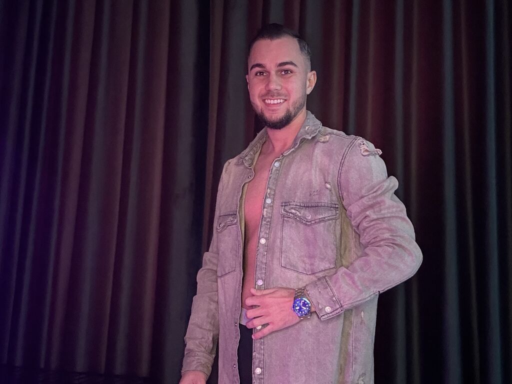 Alexbarry's profile - Image n°0