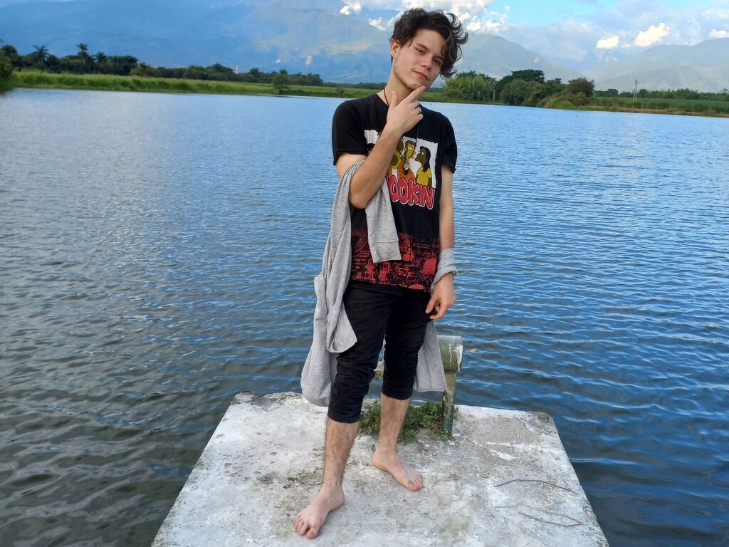 Alexdaved's profile - Image n°0