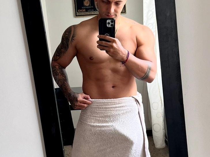 Alexgrey77's profile - Image n°1