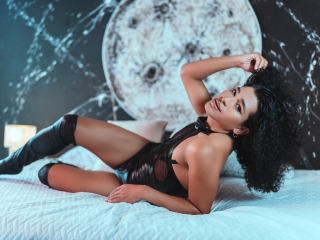 Sexo por webcam con Alexiaros