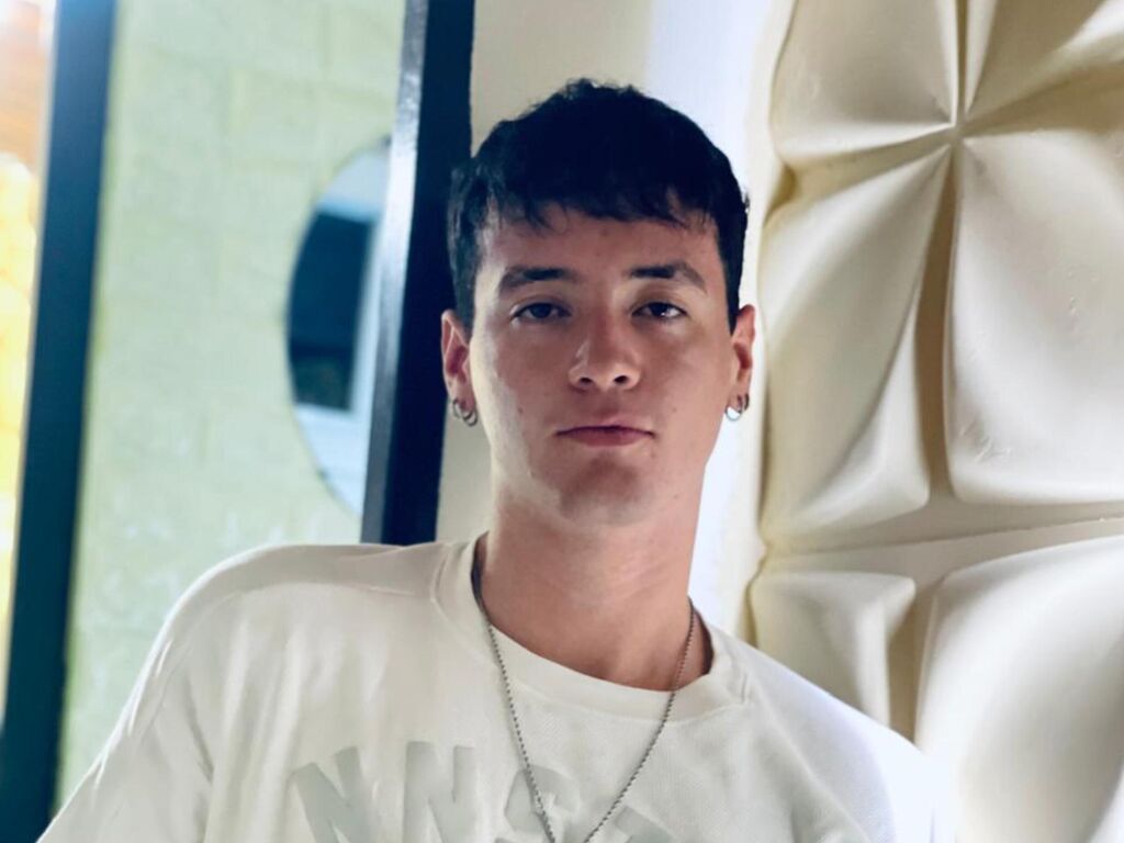 Alexmillers's profile - Image n°0