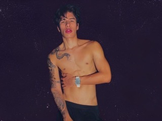 Sexo por webcam con Alexnovaa