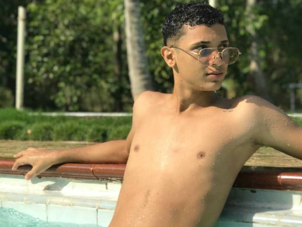 Profil de Alexviser - Photo n°0