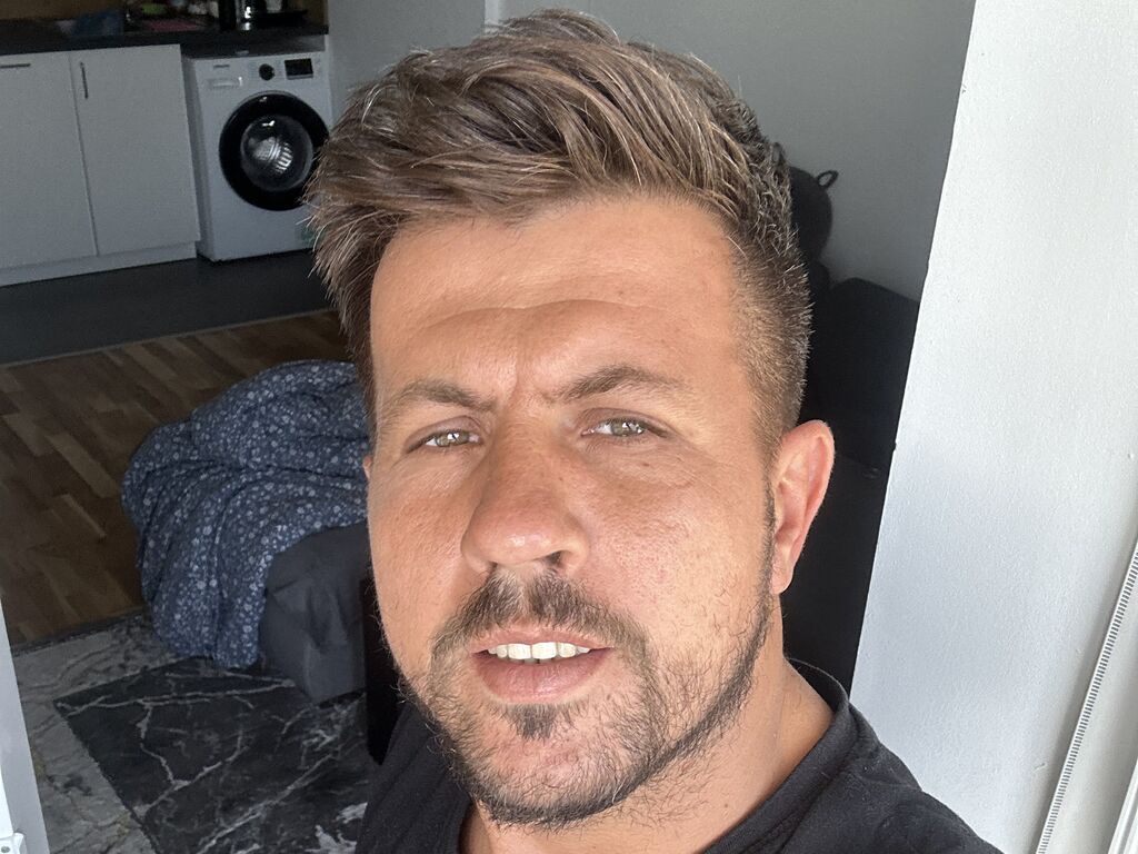 Alfredhey's profile - Image n°1