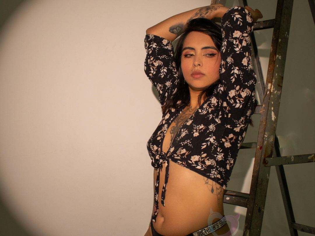 Aliaroses's profile - Image n°0