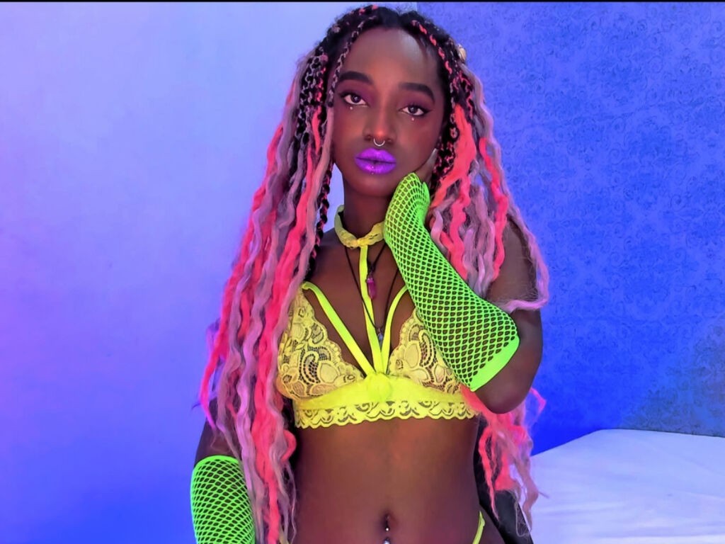 Aliccegraham's profile - Image n°0