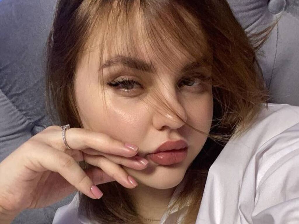 Aliceballard's profile - Image n°0
