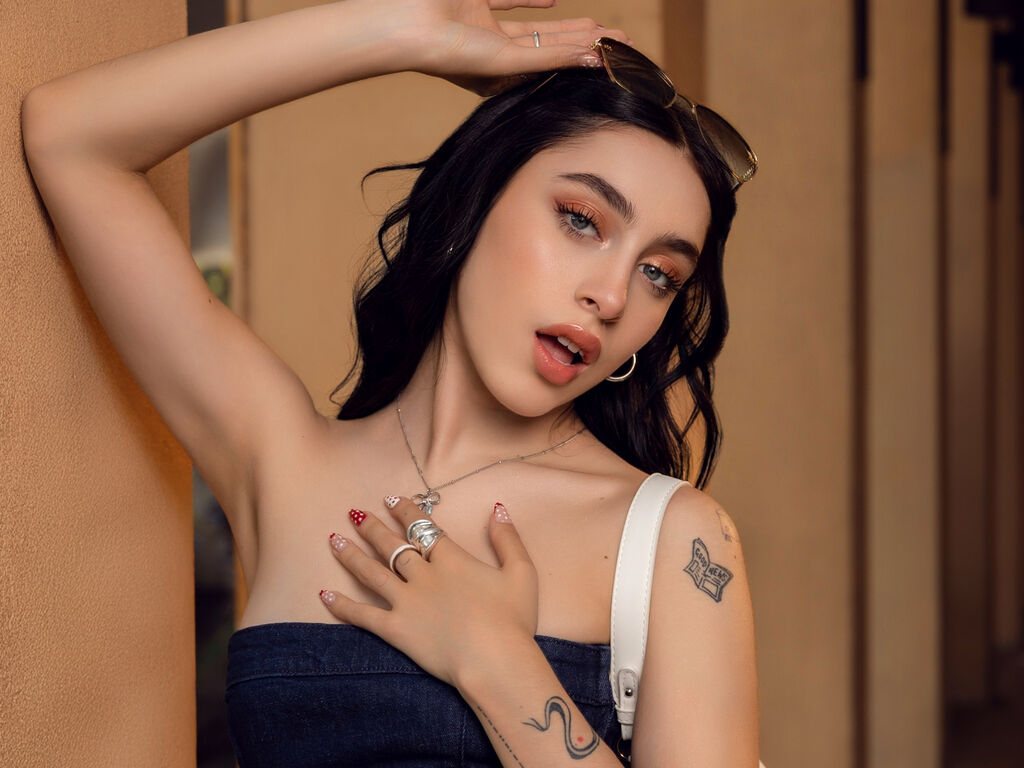 Profil de Alicebelov - Photo n°1