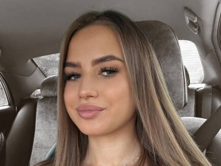 Webcam sex with Alicecire