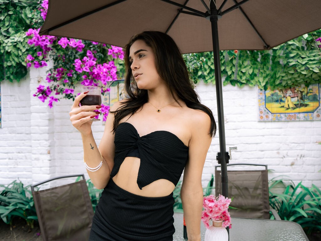 Perfil con Aliceclarkc - Imagen  n°2