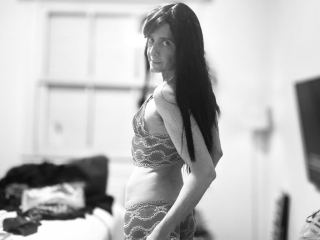 Sexo por webcam con Aliceinfurs