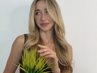 Webcam sex with Alicejime