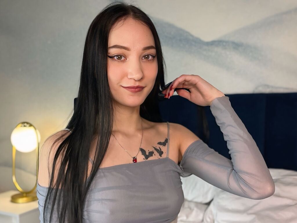 Alicejuly's profile - Image n°1
