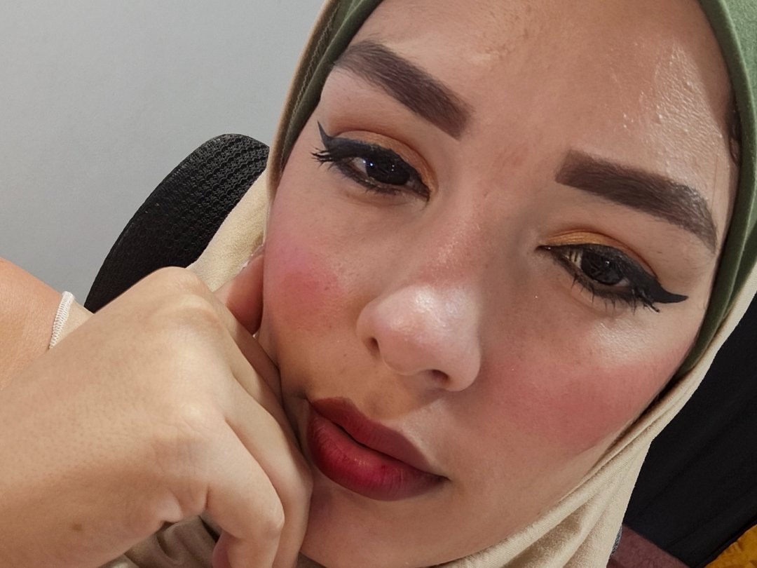 Perfil con Alicekayleigh - Imagen  n°1