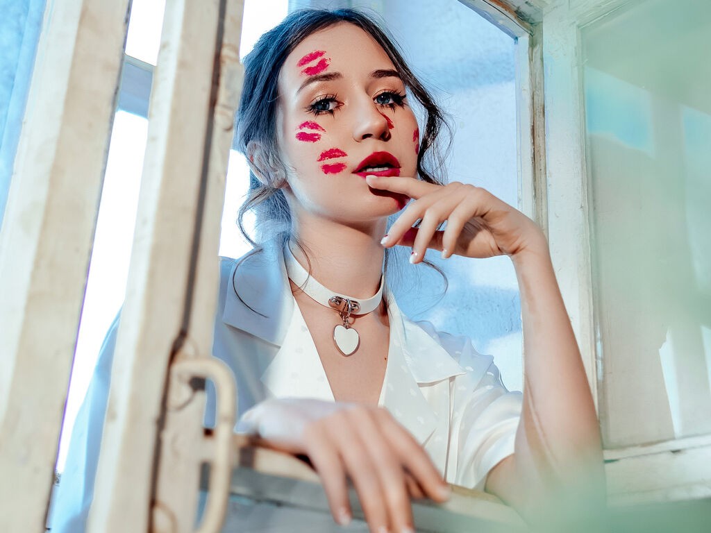 Aliceliddelle's profile - Image n°2