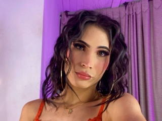 Webcam sex con Alicemackelin