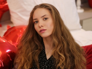Sexo por webcam con Alicemenson