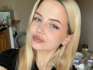 Sexcam Live Show von Alicesilvia