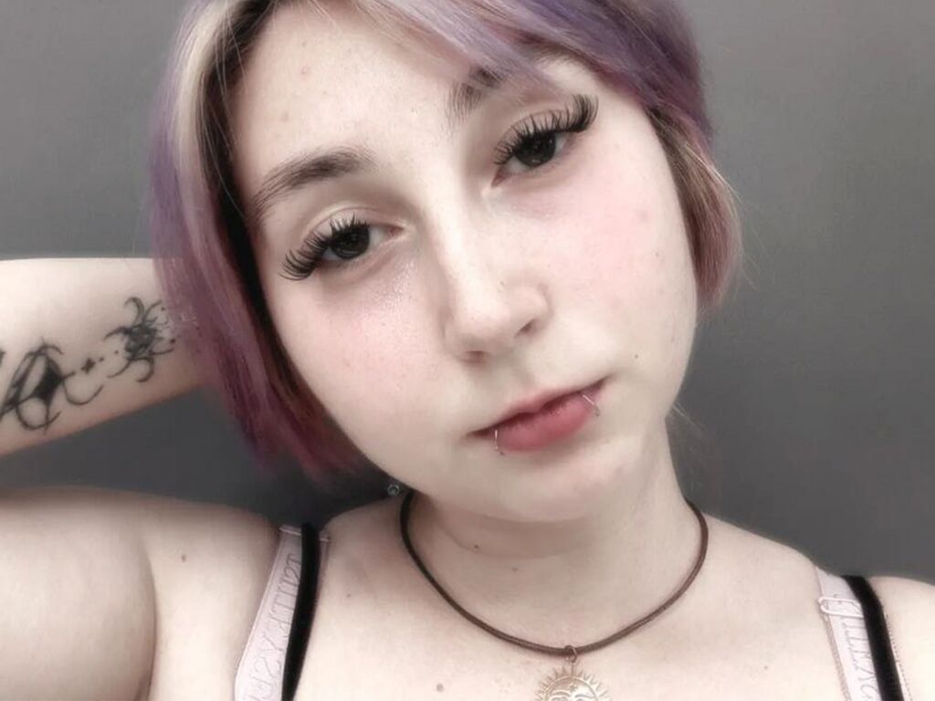 Profil de Alicesinclaire - Photo n°1