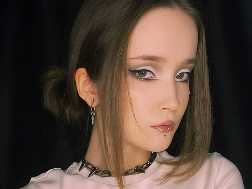 AliceSteele' profilo - Immagine n°0