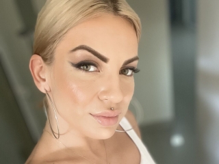 Alicevonluxury's Sexcam