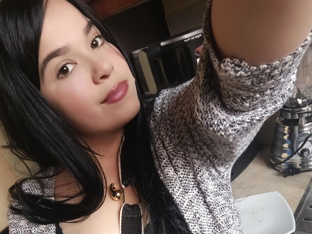 Aliciaguz's profile - Image n°1
