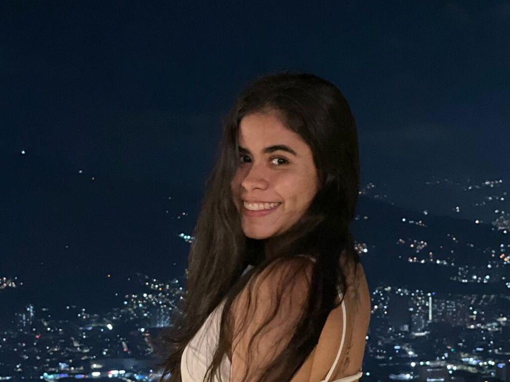 Perfil con Alicyatorres - Imagen  n°0