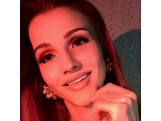 Webcam sex con Alimka