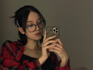 Sexo por webcam con Alinalior