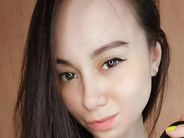 Alinaxrose's profile - Image n°12